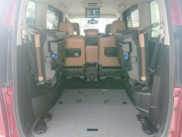 Nissan SERENA 2016-12 21477-16