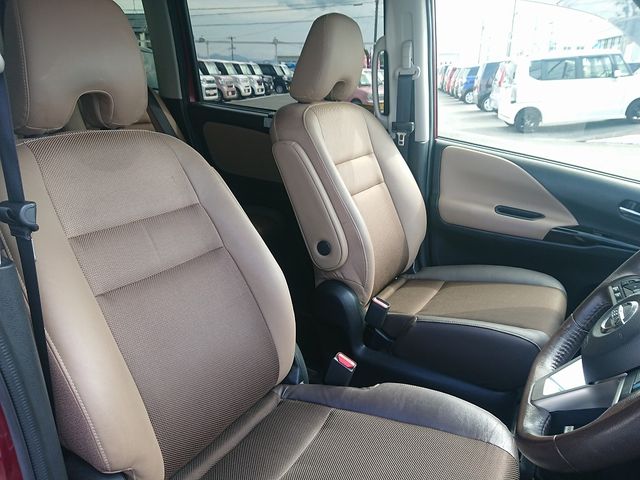 Nissan SERENA 2016-12 21477-13