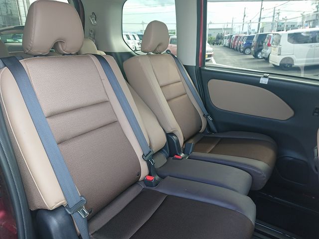 Nissan SERENA 2016-12 21477-14