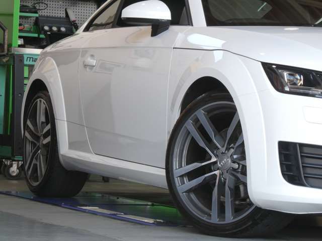 Audi TT 2015-12 9447-9