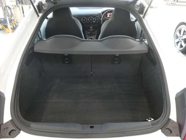 Audi TT 2015-12 9447-18
