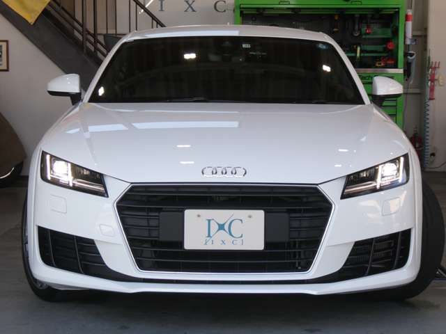 Audi TT 2015-12 9447-1