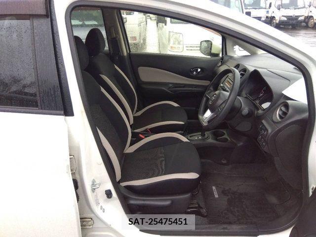 Nissan NOTE 2017-01 217725-4