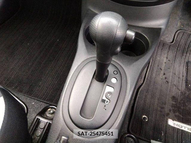 Nissan NOTE 2017-01 217725-9