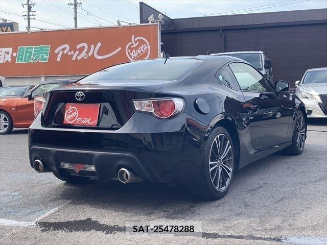 Toyota 86 2012-04 270018-4