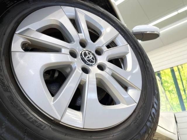 Toyota PRIUS 2016-09 6897-13