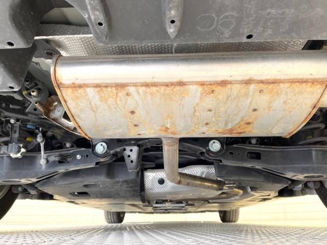 Toyota PRIUS 2016-09 6897-19