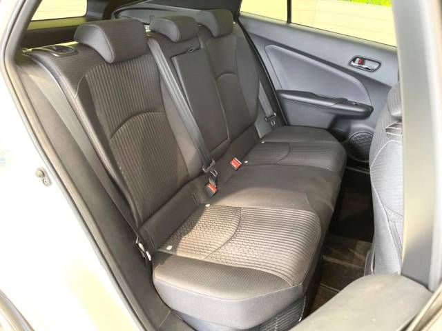 Toyota PRIUS 2016-09 6897-9