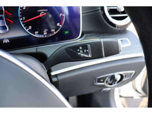 Mercedes Benz E-CLASS 2018-01 188015-6