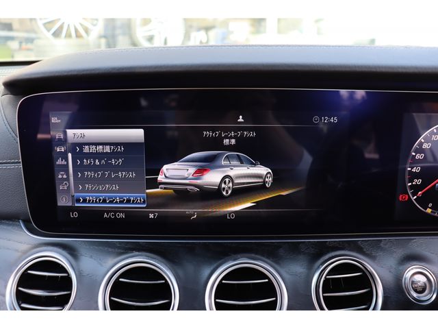 Mercedes Benz E-CLASS 2018-01 188015-9