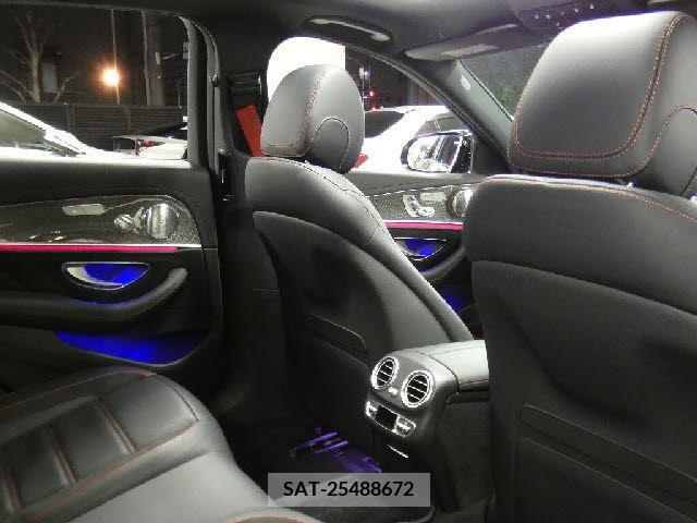 Amg E-CLASS 2018-02 260009-27