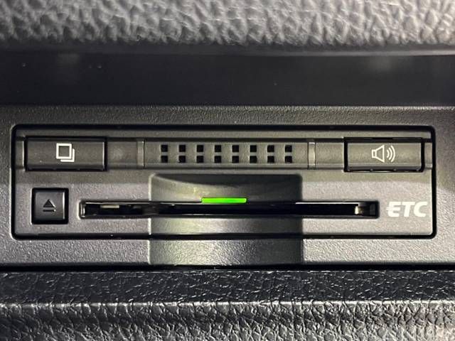 Toyota VOXY 2014-09 14743-6