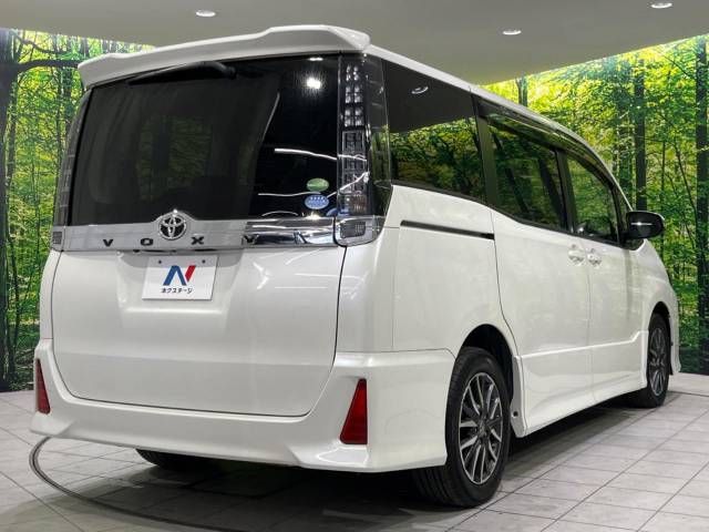 Toyota VOXY 2014-09 14743-16