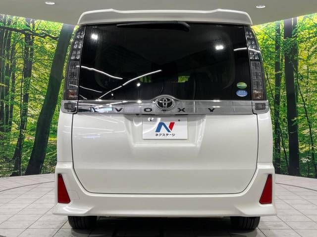Toyota VOXY 2014-09 14743-15