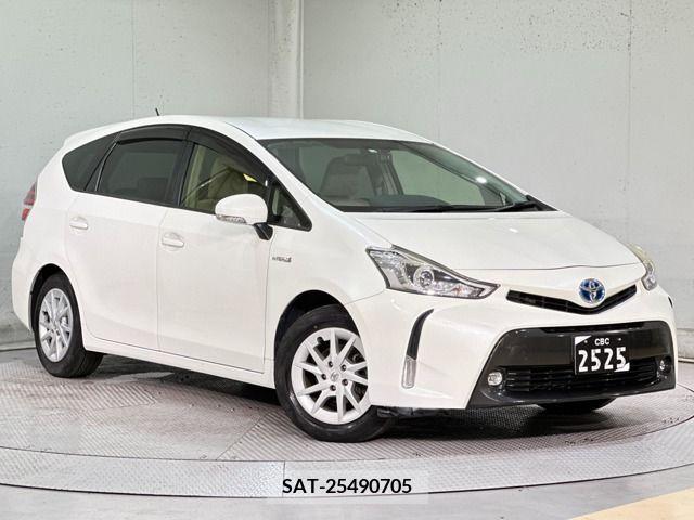 Toyota PRIUS ALPHA 2015-02 282461-0