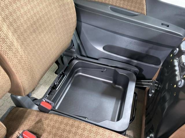 Nissan MOCO 2013-10 19956-5