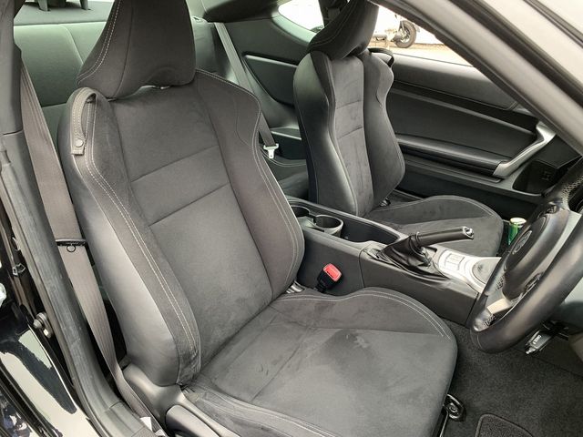 Toyota 86 2018-08 28068-15