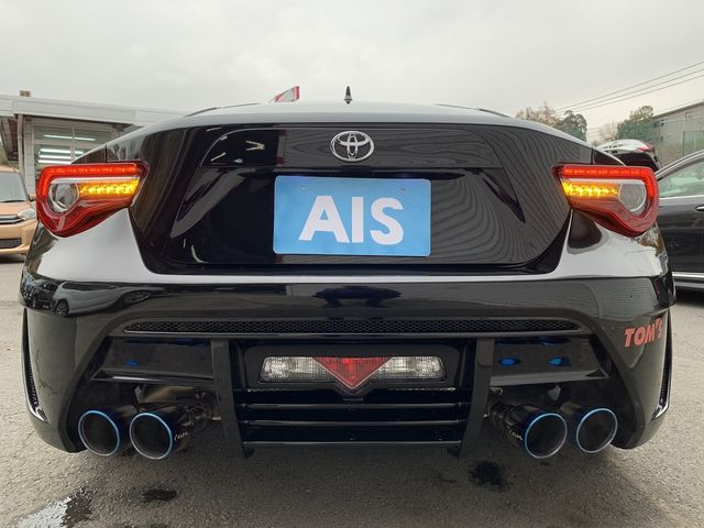 Toyota 86 2018-08 28068-6