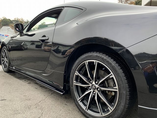 Toyota 86 2018-08 28068-10