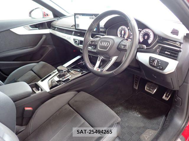 Audi A4 2021-03 234188-1