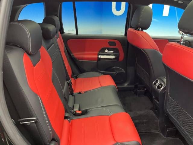 Mercedes Benz GLB-CLASS 2021-08 193062-8