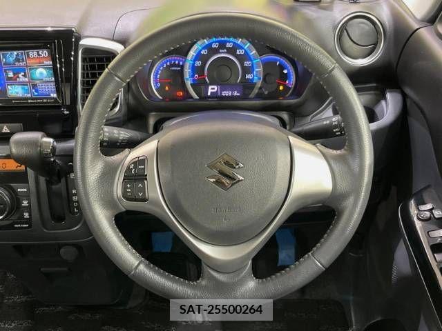 Suzuki SPACIA 2014-09 394212-11