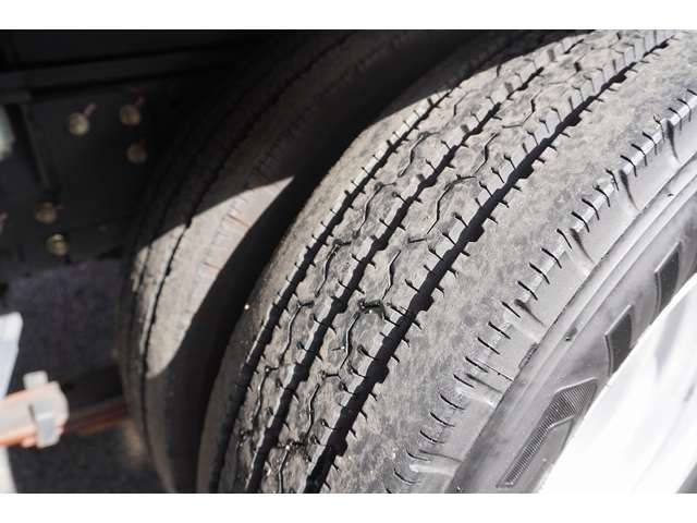 Mitsubishi CANTER 2017-09 184063-8