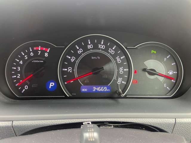Toyota VOXY 2019-01 5320-19