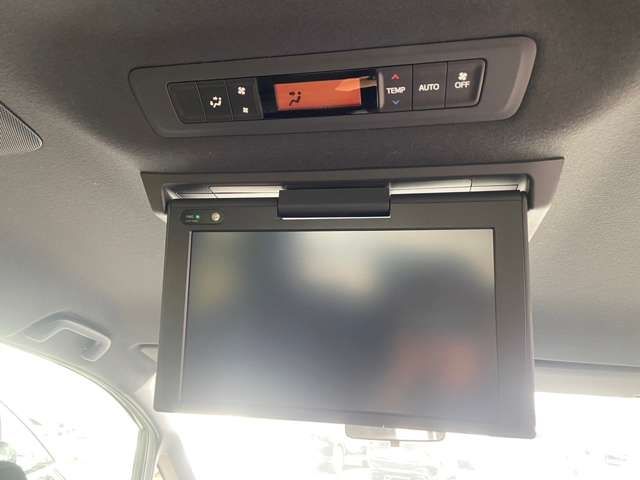 Toyota VOXY 2019-01 5320-18