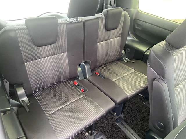 Toyota VOXY 2019-01 5320-16