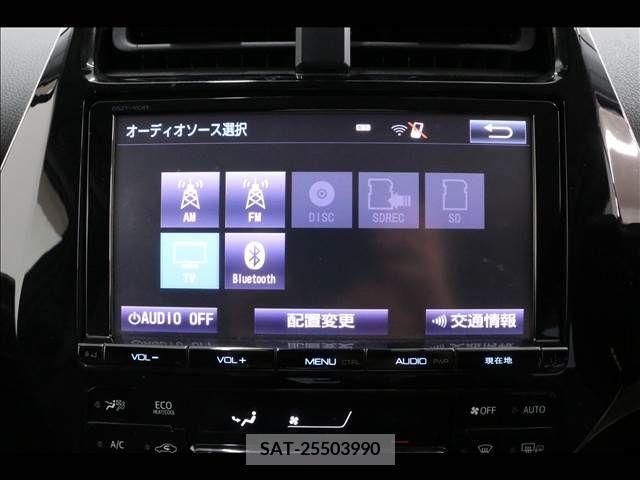 Toyota PRIUS 2018-01 251479-7