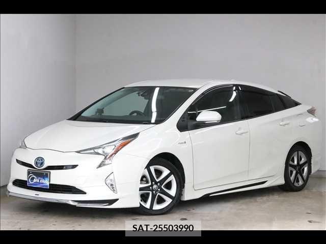 Toyota PRIUS 2018-01 251479-0
