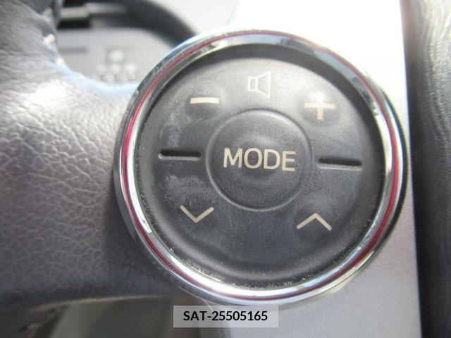 Toyota PRIUS 2011-07 326928-18