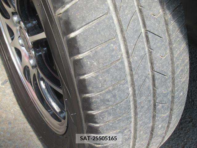 Toyota PRIUS 2011-07 326928-14