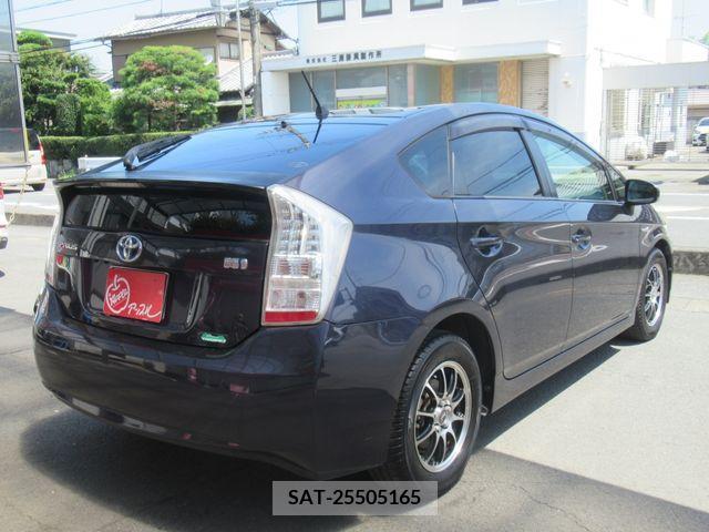 Toyota PRIUS 2011-07 326928-2
