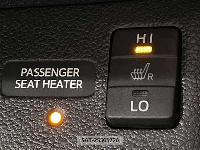 Toyota PRIUS 2017-04 218277-4