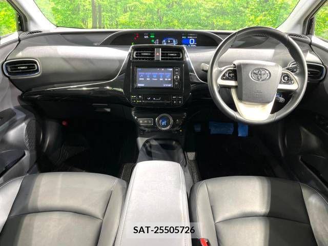 Toyota PRIUS 2017-04 218277-1