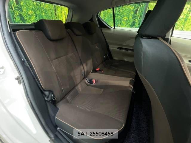 Toyota AQUA 2013-11 291809-9