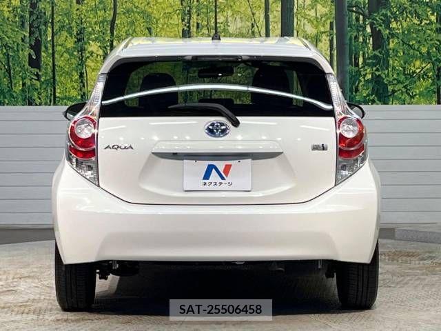 Toyota AQUA 2013-11 291809-15