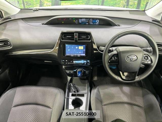 Toyota PRIUS 2021-02 376445-1