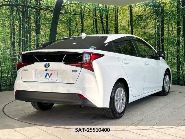 Toyota PRIUS 2021-02 376445-17