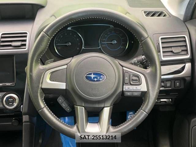 Subaru FORESTER 2016-04 350779-11