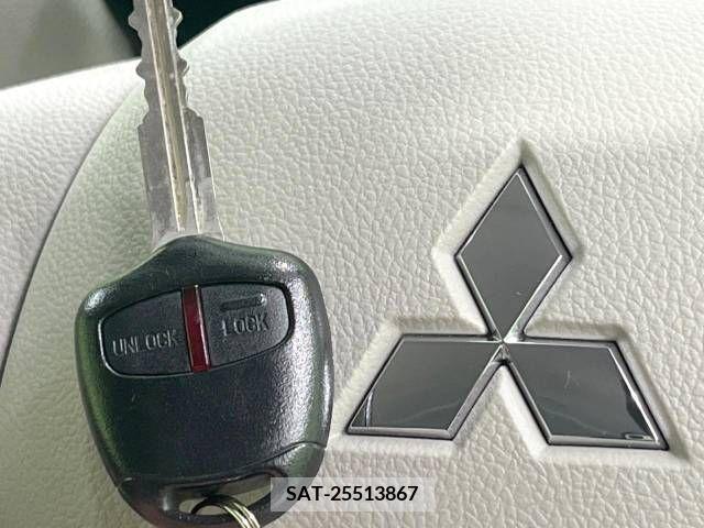 Mitsubishi EK WAGON 2015-12 327824-5