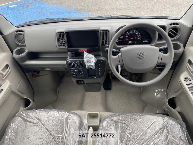 Suzuki EVERY 2024-03 301673-7