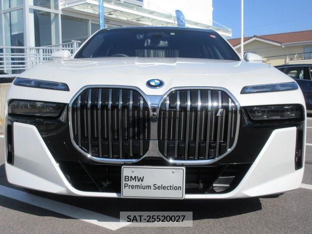 Bmw i7 2023-05 213549-3