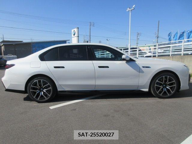 Bmw i7 2023-05 213549-6