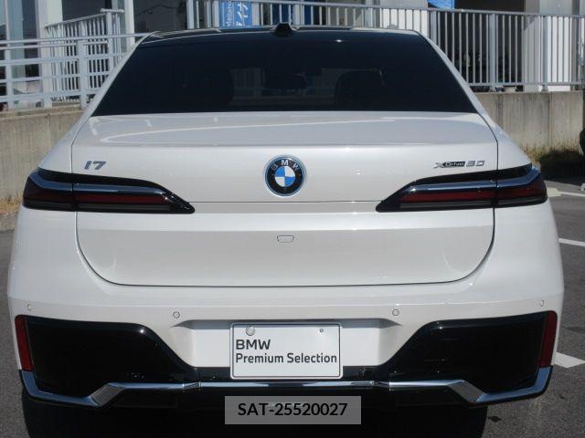 Bmw i7 2023-05 213549-10