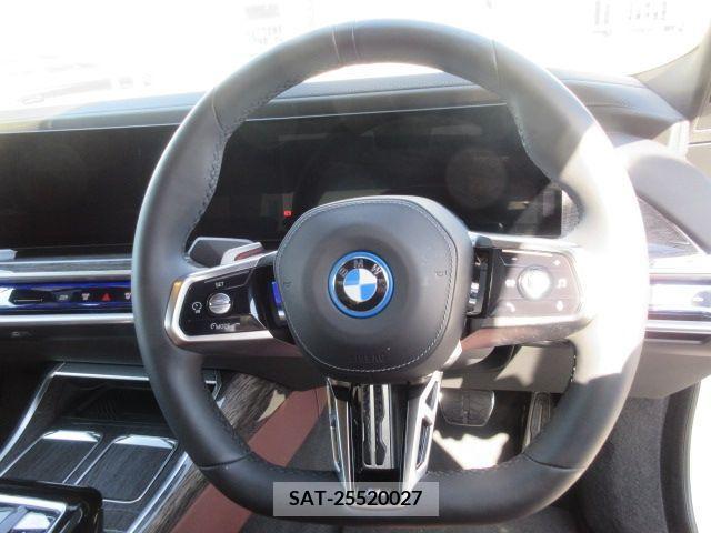 Bmw i7 2023-05 213549-21