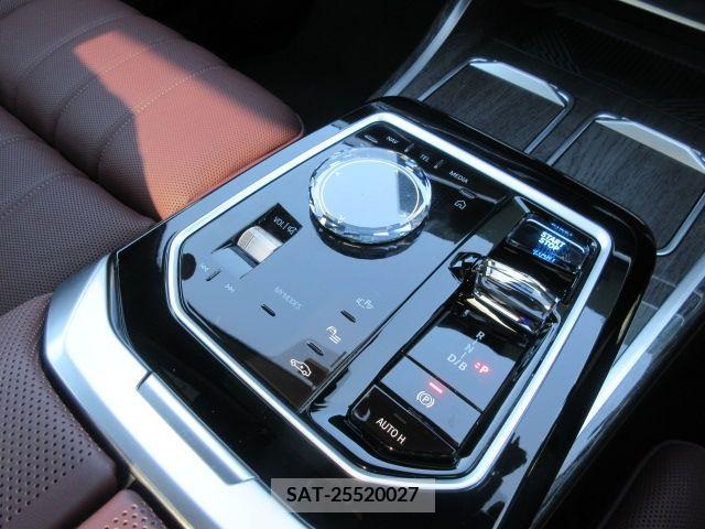 Bmw i7 2023-05 213549-24