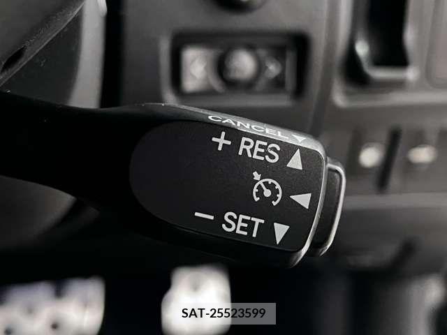 Lexus IS F 2009-01 275378-5